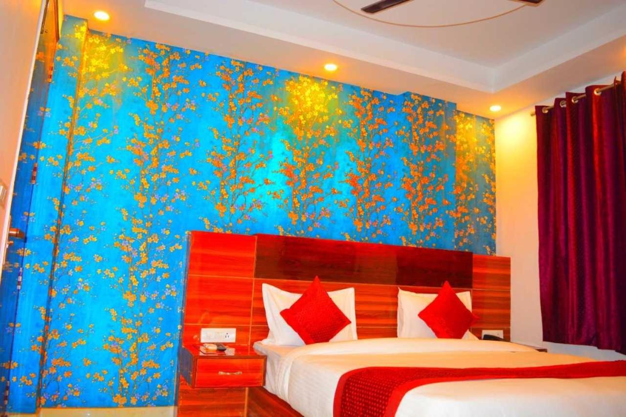Hotel O Alpha Stay New Delhi Exterior photo